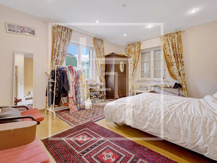 Moradia com 7 quarto(s) para venda em Müllendorf