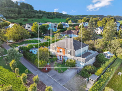 Moradia com 7 quarto(s) para venda em Müllendorf