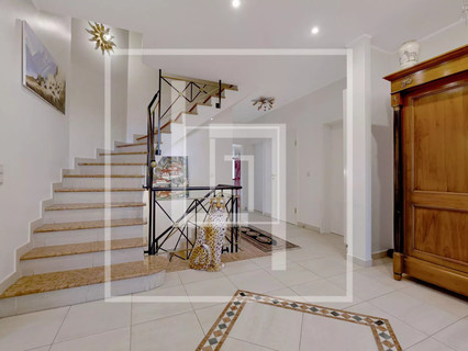 Moradia com 7 quarto(s) para venda em Müllendorf