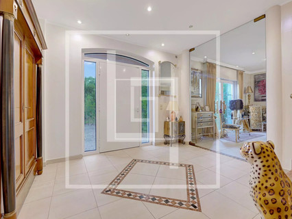 Moradia com 7 quarto(s) para venda em Müllendorf