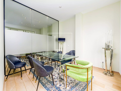 Office to sell in Luxembourg