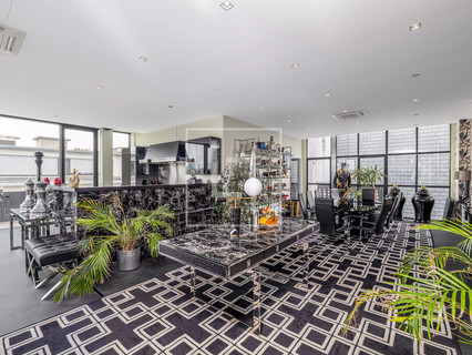 Office to sell in Luxembourg