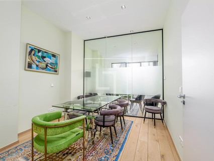 Office to sell in Luxembourg