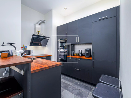 Office to sell in Luxembourg