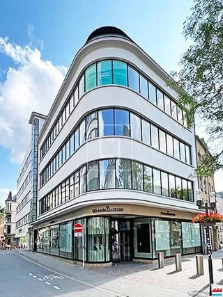 Office to sell in Luxembourg