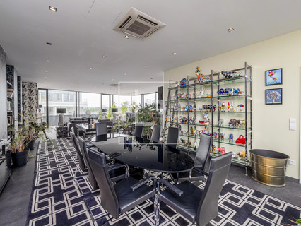 Office to sell in Luxembourg