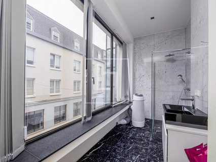 Office to sell in Luxembourg