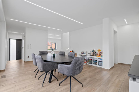 Moradia com 4 quarto(s) para venda em Berbourg