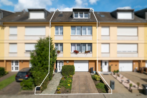 Doppelhaushälfte 6 Zimmer zu verkaufen in Luxembourg-Bonnevoie