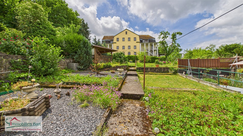 House with 4  bedroom(s) to sell in Perl