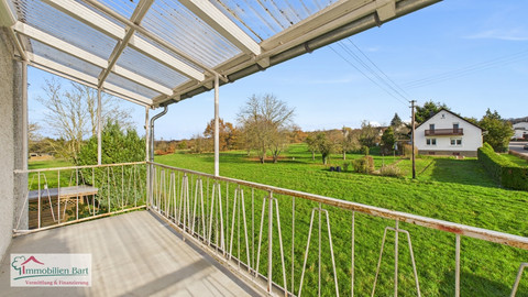 House with 4  bedroom(s) to sell in Perl-Besch