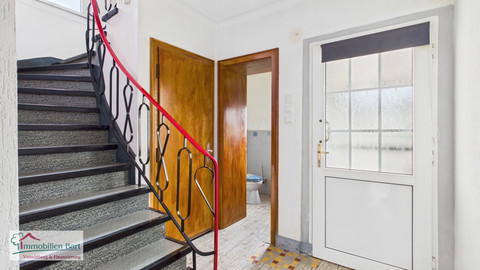 House with 4  bedroom(s) to sell in Perl-Besch