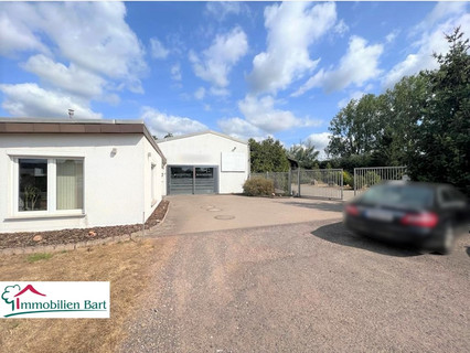 Warehouse/storage area with 2  bedroom(s) to sell in Saarlouis