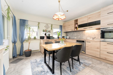 Village house with 3 bedroom(s) to sell in Freudenburg