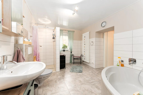 Village house with 3 bedroom(s) to sell in Freudenburg