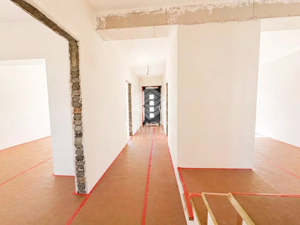 Moradia com 4 quarto(s) para venda em Belvaux