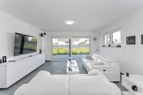 House with 4 bedroom(s) to sell in Perl