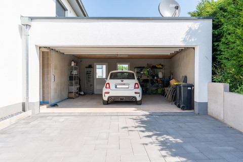 House with 4 bedroom(s) to sell in Perl