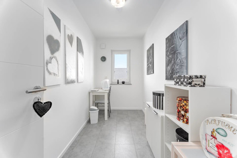 House with 4 bedroom(s) to sell in Perl