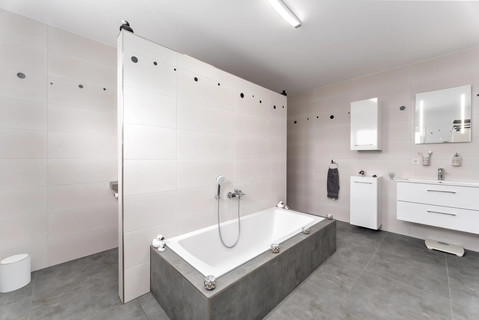 House with 4 bedroom(s) to sell in Perl