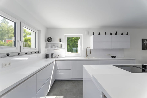 House with 4 bedroom(s) to sell in Perl