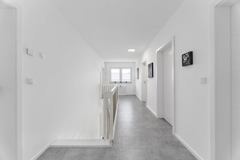 House with 4 bedroom(s) to sell in Perl