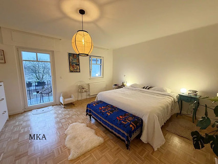 Moradia geminada com 6 quarto(s) para venda em Luxembourg-Merl