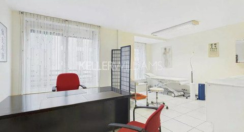 Office to sell in Luxembourg