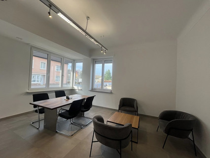 Büro zu vermieten in Platen