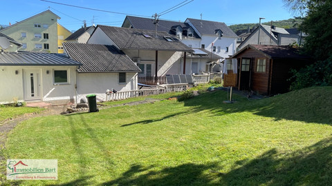 House with 5  bedroom(s) to sell in Perl