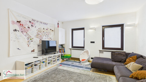 House with 5  bedroom(s) to sell in Perl