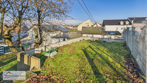 House with 5  bedroom(s) to sell in Perl