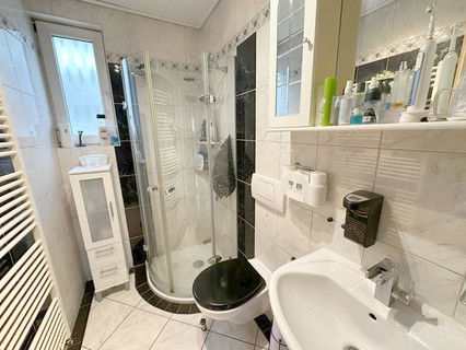 House with 4 bedroom(s) to sell in Treves-Euren