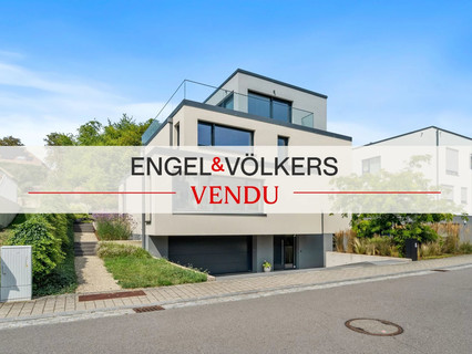 House with 4 bedroom(s) to sell in Senningen