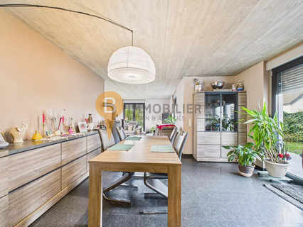 Moradia com 5 quarto(s) para venda em Scheidgen