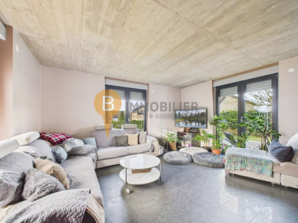 Moradia com 5 quarto(s) para venda em Scheidgen