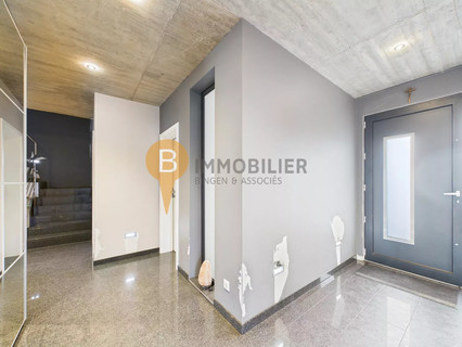 Moradia com 5 quarto(s) para venda em Scheidgen