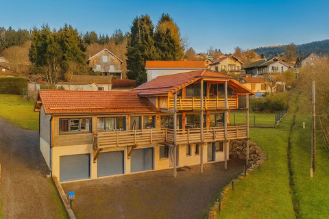 Chalé com 5 quarto(s) para venda em Gérardmer