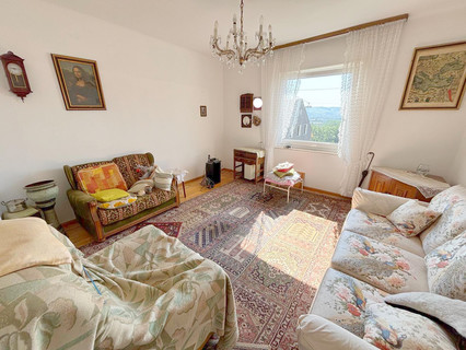 House with 5 bedroom(s) to sell in Trier-Ehrang