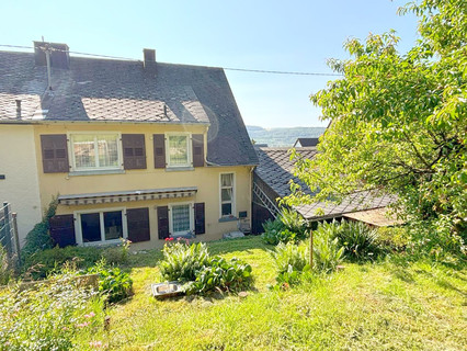 House with 5 bedroom(s) to sell in Trier-Ehrang