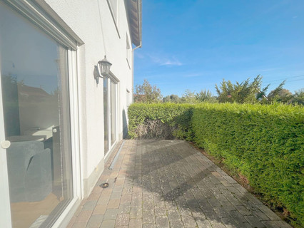 House with 5 bedroom(s) to sell in Welschbillig