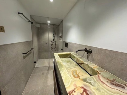 Office with 2 bedroom(s) to rent in Luxembourg