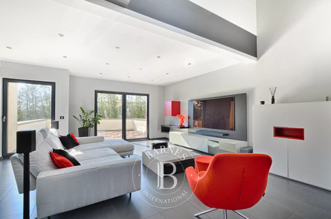 Villa with 4 bedroom(s) to sell in Thionville