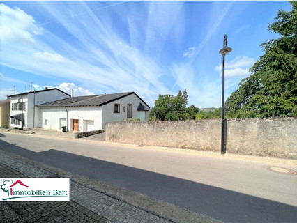 House with 7  bedroom(s) to sell in Perl-Nennig