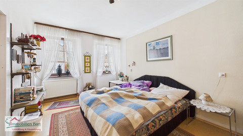 House with 4  bedroom(s) to sell in Perl