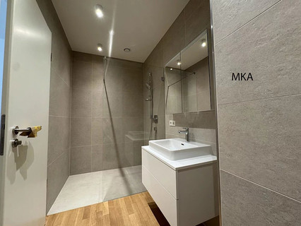 Apartamento com 3 quarto(s) para venda em Senningerberg