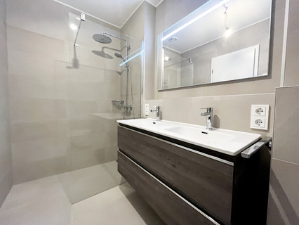 Apartamento com 2 quarto(s) para alugar em Luxembourg-Kirchberg