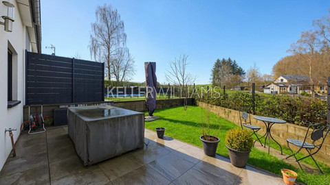 Moradia com 4 quarto(s) para venda em Colpach-Haut