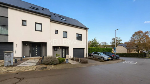 Moradia com 4 quarto(s) para venda em Colpach-Haut