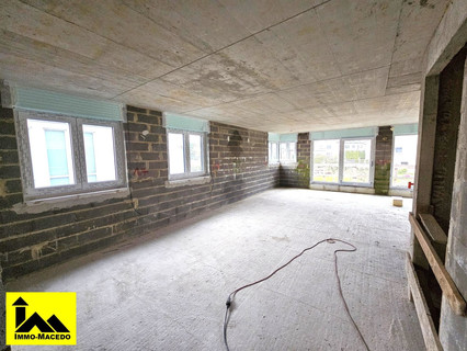 Semi-detached with 5 bedroom(s) to sell in Mersch